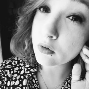 Meet your Posher, Karolynn